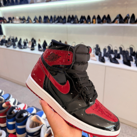 ulaan ar laak ulaan ar laak