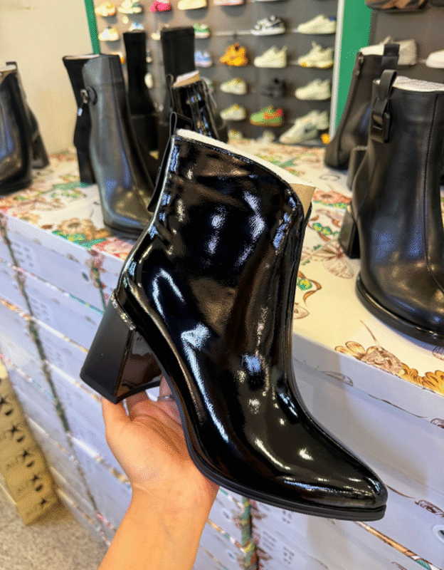 Хавар намрын өсгийт Лаак