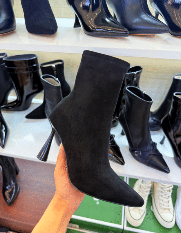 Өндөр өсгийт Илэг