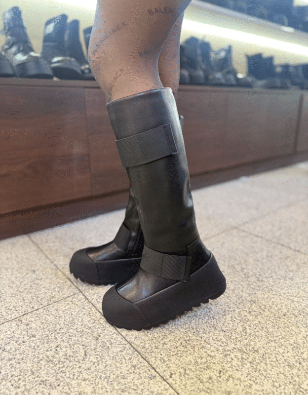 Өвлийн урт түрүүтэй арьсан гутал