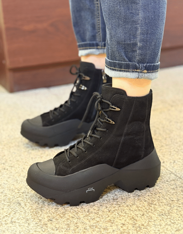 Converse /Илэг үдээстэй/