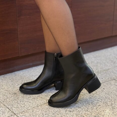 W12-хагас өсгийтэй эмэгтэй гутал